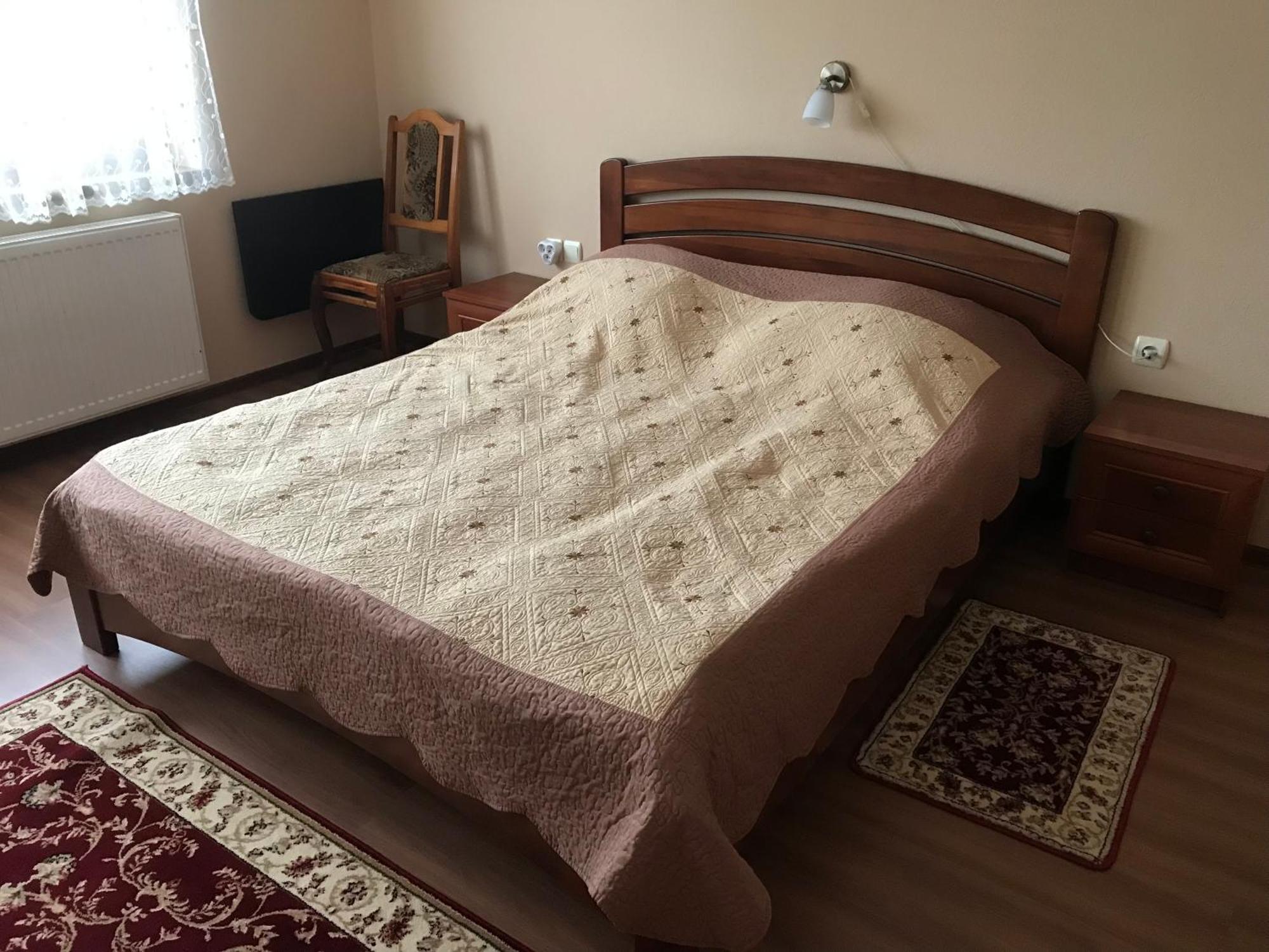 Квітковий Двір Golubinoye Luaran gambar